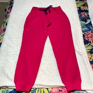 NWT Figs Ultra Rose Petite Jogger Scrub Pants